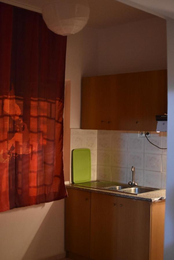 Private Apartment At Guest House Hektor & Aferdita Avlonya Dış mekan fotoğraf