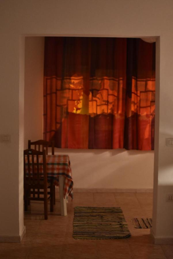 Private Apartment At Guest House Hektor & Aferdita Avlonya Dış mekan fotoğraf